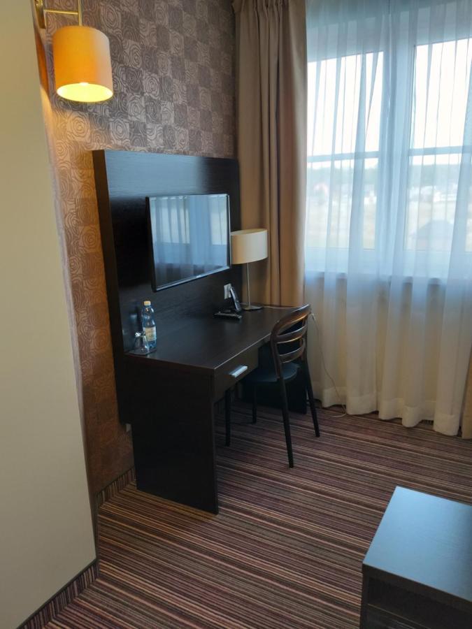 Hotel Weranda Lopuszno Jedle  Экстерьер фото